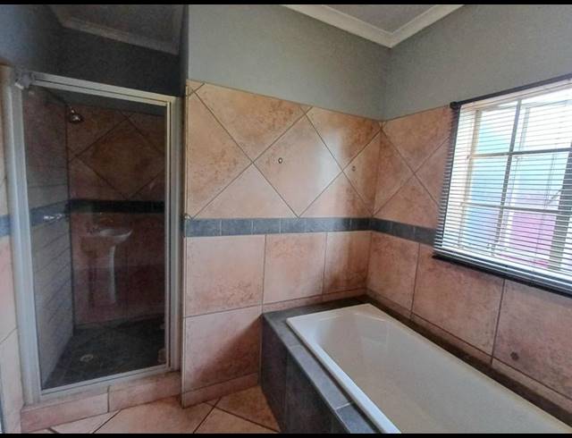 3 BEDROOM HOUSE FOR SALE IN MONTANA